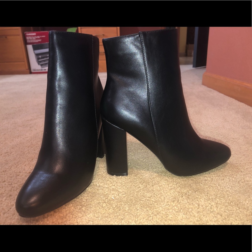 Pretty Little Thing Black Heels